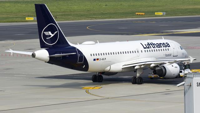 D-AILM:Airbus A319:Lufthansa